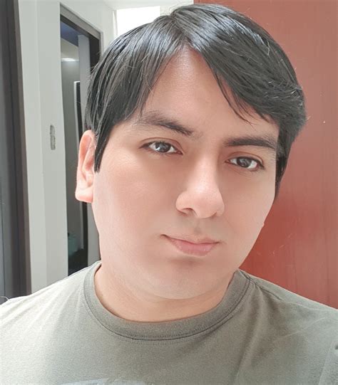 Eytoy Cruz Carpio .